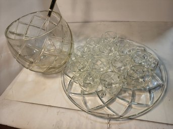 #75  Beautiful Vintage Indiana Glass Punch Bowl, Cups And Platter