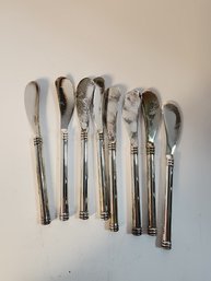#32s Lot Of 8 Silver Plated Butter Knives