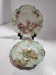 #104 2 BEAUTIFUL VINTAGE  CAKE  PLATES
