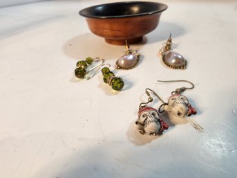 #136 PRETTY EARRINGS AND A WOOD DISH TO HOLD THEM IN