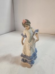 #162 LLADRO DANCIING GIRL IN BLUE DRESS