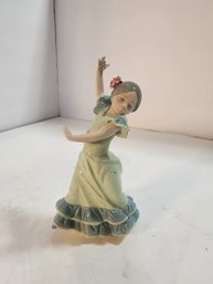 #163 DANCING GIRL IN GREEN DRESS LLADRO