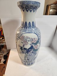 #61 Beautiful Porcelain Large Asian Vase