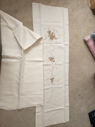 #27 2 Yards 36' Wide Embroidery Fabric And A Beautifully Finished Panel Unhemmed 18x56'