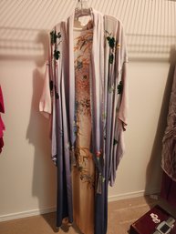 #153 Beautiful Kimono Embroidered Robe