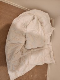 #185 Charter Club King Size Down Filled Duvet