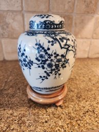 #39 Unmarked Vintage Hand Painted Ginger Jar On Stand