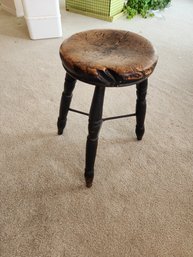 #89 ANTIQUE PRIMITIVE WEAVERS STOOL PICTURED IN BOOK OF PRIMITIVE DECOR