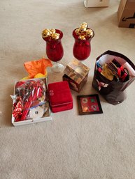 #96 LARGE LOT OF CHRISTMAS DECOR