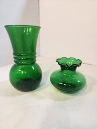 #93 2 Forrest Green Depression Glass Vases