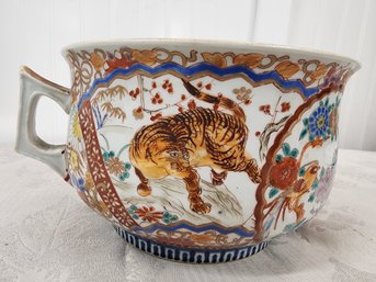 #24  ANTIQUE JAPANESE KUTANI SETSUSAN  PORCELAIN CHAMBER POT SIGNED ON BOTTOM