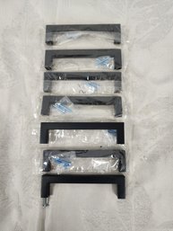 #89 7 DRAWER PULLS NEW 5' CENTERS
