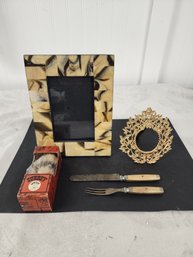 #117 ASSORTED VINTAGE LOT INCLUDING 2 FRAMES, ANTIQUE CUTLERY AND MORE