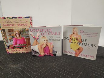 #233 Susan Sommers Cook Books.  Dinner's Ready Appetizers And Cocktails