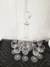 #103 Bubble Decanter And Cordial Glasses