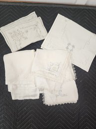 #218 SOFT WHITE ANTIQUE LINENS