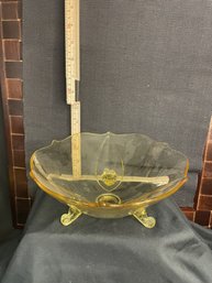 #20-13 VINTAGE YELLOW TOPAZ DEPRESSION GLASS FOOTED BOWL