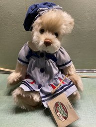 Molly   Gantrz.   Bear