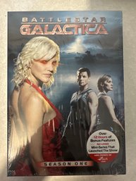 Battlestar Galactica Season1 DVDS