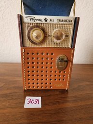 Antique Regency All Transistor Radio In Case