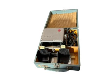 Vintage MCM Minolta Mini 35 Slide Projector