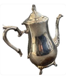 Vintage WM Rogers 800 Silverplated Footed Teapot Hinged Lid