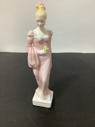 Royal Doulton 'Daphne' HN2268