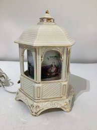 Thomas Kinkade 'Make A Wish Cottage' Gazebo Lamp And Music Box