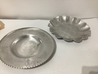 1 Farberware Aluminum Tray And On Not Marked