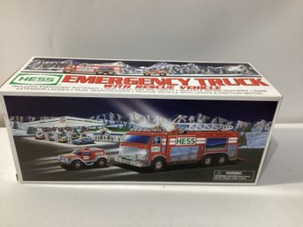 2005 Hess Emergency Truck With Rescue Vehicle