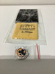 Scotty Cameron - Titleist Putter Cleaner Oil Cloth & Scotty Cameron Collectors Pin 2009