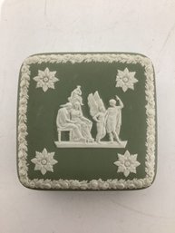 Wedgwood Jasperware Lidded Trinket Box In Sage Green