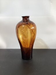 Faux Tortoiseshell Or Speckled Pattern Vase