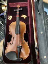 Vintage Violin Model No. 5800, Serial No. 418 Made In Germany With Case Needs Repair