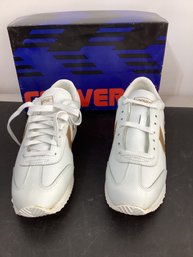 Converse Road Star Running-Low Shoes In A White And Gold Colorway Size 8.5