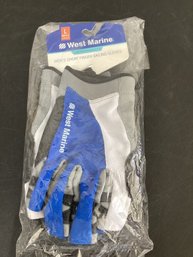 West Marine Men's Short Finger Sailing Gloves Size L