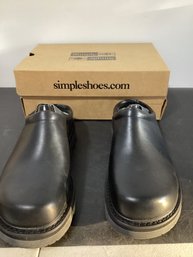 Black Leather Clogs From Simple Shoes Size 9
