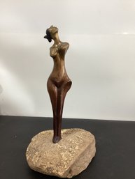 Marco A Oviedo (b. 1948) Bronze Sculpture Nude Woman Signed & Numbered 11/75 On Back Legs