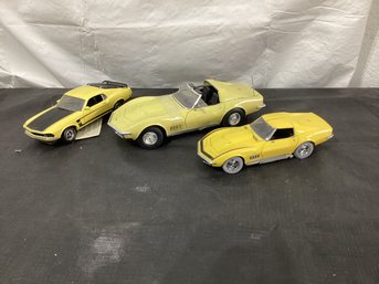 Franklin Mint  1969 Boss 302 Mustang, Danbury 1969 Vette Zl-1, Ertl  1968 Vette