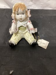 Vintage ARTE Collection Porcelain Girl Designed By JS  Italy
