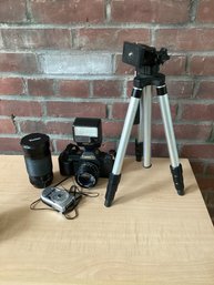 Canon T70 35MM Camera, 277T Speedlite, Sekonic Elec. Light Meter Vivitar  28-1358 Mm Lens & Tripod