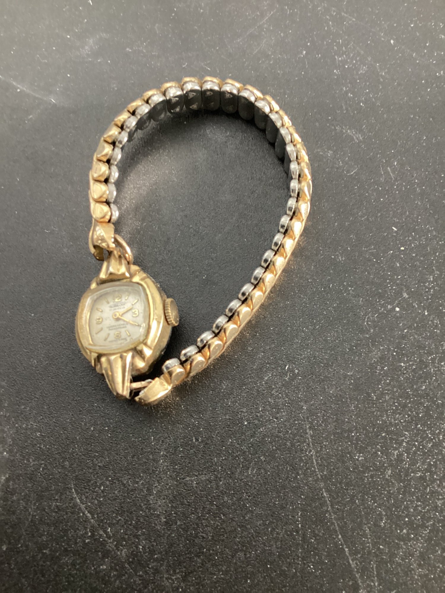 Montre Ancienne Femme Besançon 17 Rubis - Remontage Incassable (Unbreakable Mainspring) - Occasion