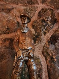 Western Cowboy Statue 6 Shooter