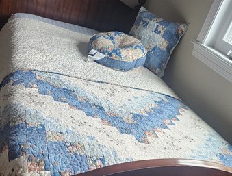 Beautiful Blue And White With Small Flowers, Quilt With Pillows And Bed Skirt