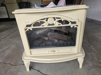Dimplex Electric Fire Place With Ivory Finish And Remote