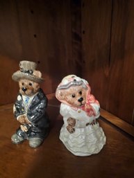Boyds Bears 'Grenville & Beatrice....True Love' Salt And Pepper Shakers 1998