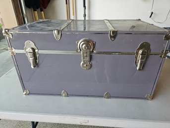 Lavender Steam Truck / Foot Locker This One Is Metal And Comes With A Key