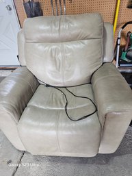 Leather Power Recliner, In Ivory Works Great No Rips Of Tears