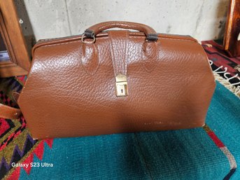 Vintage Schell Doctors Bag, Brown Pebble Grain Leather With Brass Clasp