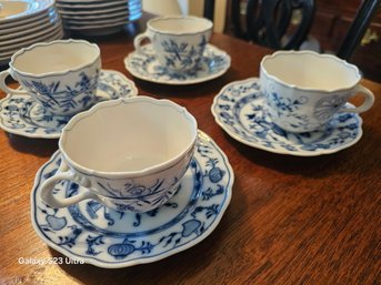 Vintage Meissen Blue Onion Germany Coffee/tea Cup , 3'  Set Of 4 2:2